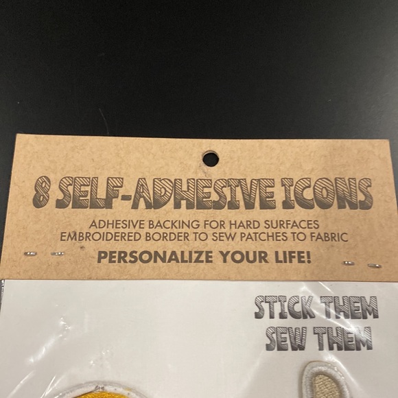 NEW: Self-Adhesive Icons - 8 Stick/Sew On Patches - Picture 2 of 8